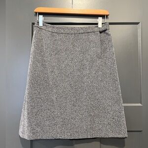 Vintage beautiful Ann Taylor houndstooth print lined skirt size 4